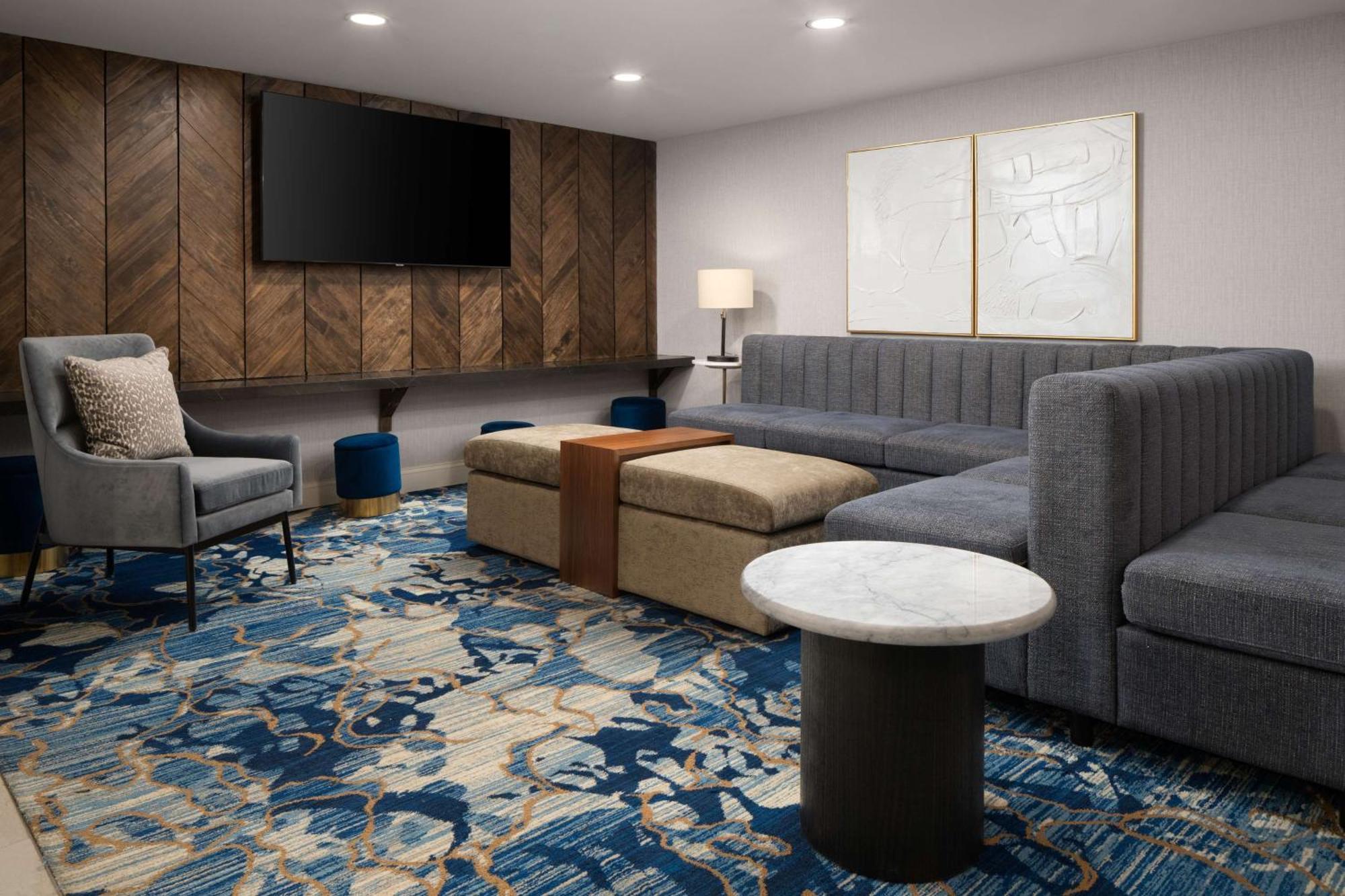 Doubletree By Hilton Baltimore North Pikesville Exterior photo